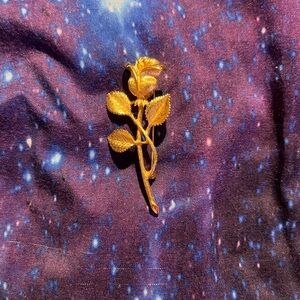 Gold plated brooche
